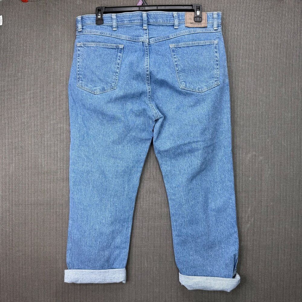 Wrangler Originals Men's Size 38x29 Medium Wash Jeans Relaxed Fit - Picture 3 of 10